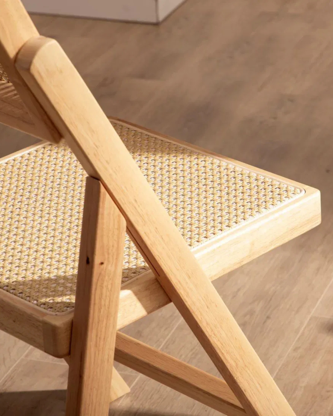 Boho Πτυσσόμενη Καρέκλα από Μασίφ Ξύλο & Φυσικό Rattan 44cm Φυσικό - Image 4