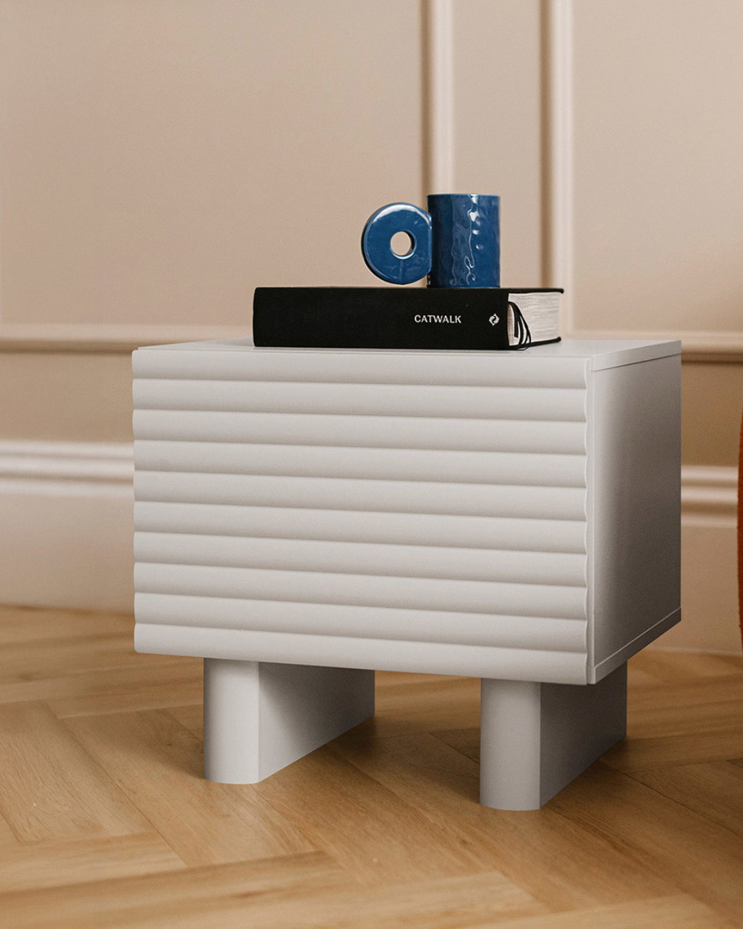 Modern Minimal Κομοδίνο Toyo 50x37x46εκ κασμίρ - Image 2